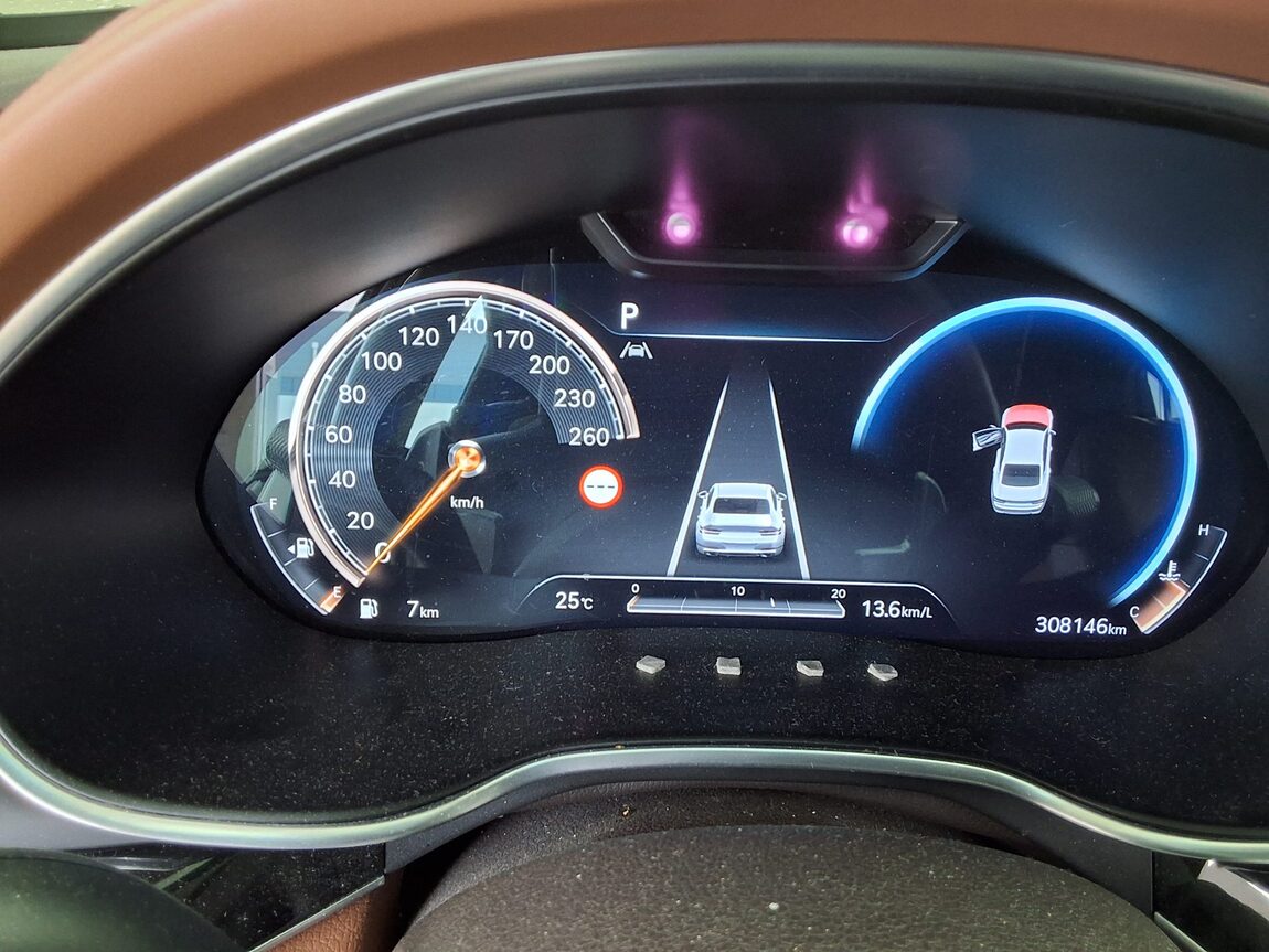 GENESIS THE ALL NEW G80 DIESEL 2.2 AWD BASE MODEL 2022 - zdjęcie 9