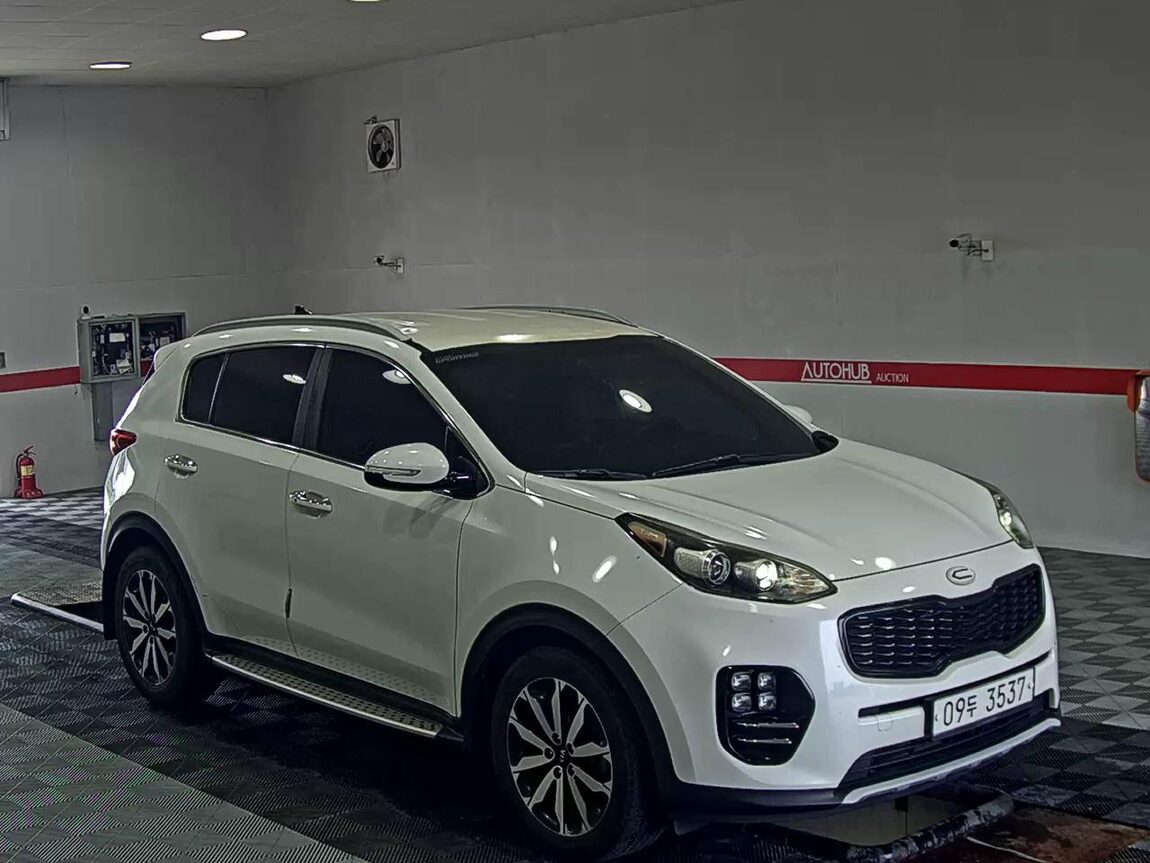 KIA NEW SPORTAGE 1.7 2WD NOBLESSE 2018 - zdjęcie 3