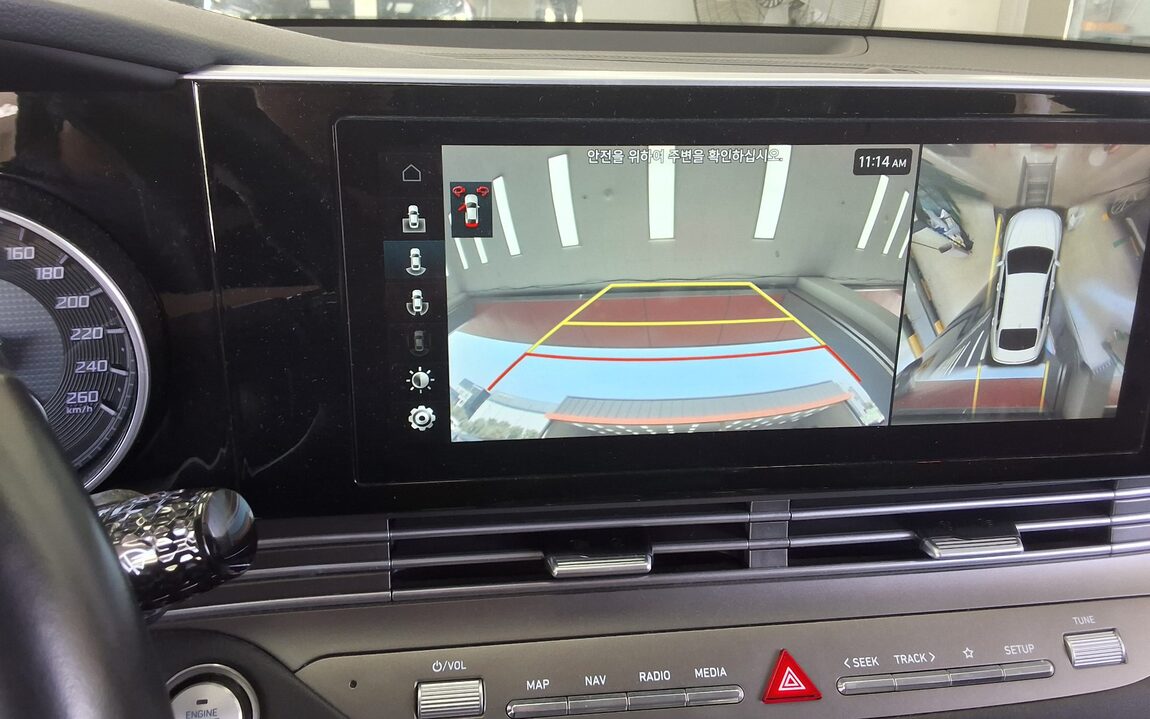 HYUNDAI THE NEW GRANDEUR IG GASOLINE 3.3 EXCLUSIVE 2020 - zdjęcie 20