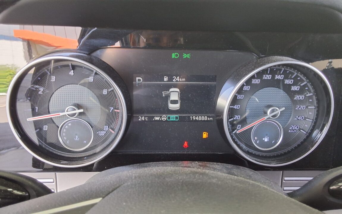 HYUNDAI THE NEW GRANDEUR IG GASOLINE 3.3 EXCLUSIVE 2020 - zdjęcie 9