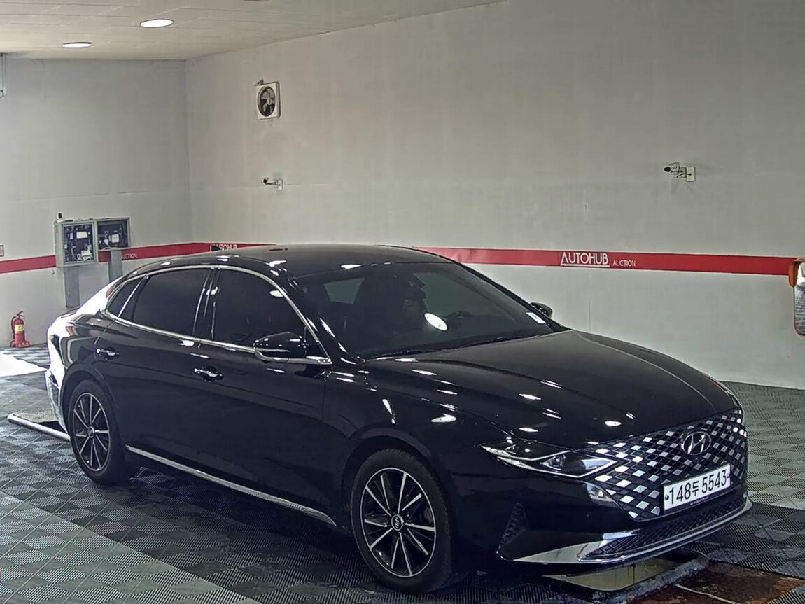 HYUNDAI THE NEW GRANDEUR IG GASOLINE 3.3 EXCLUSIVE 2020 - zdjęcie 3