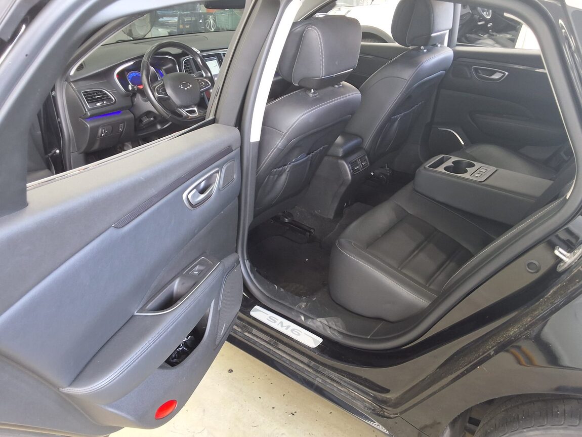 RENAULT (SAMSUNG) SM6 2.0 GDe LE 2019 - zdjęcie 12