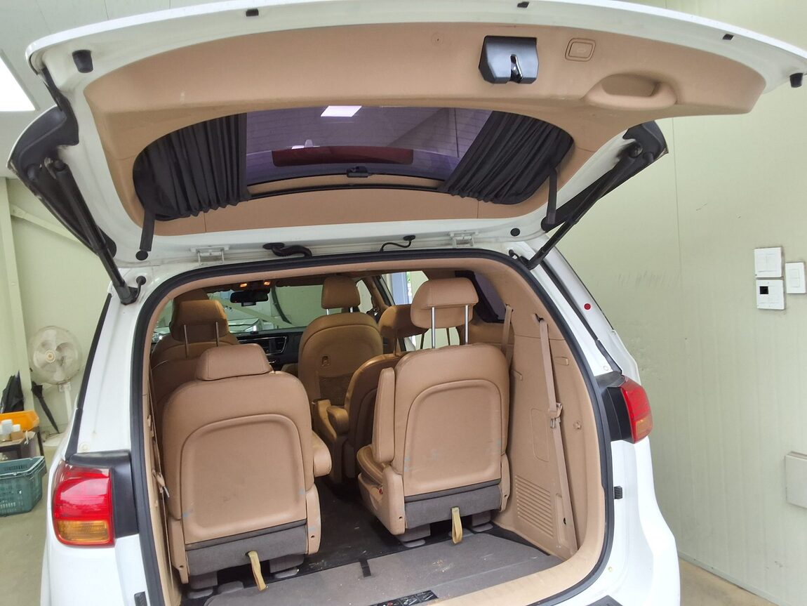 KIA ALL NEW CARNIVAL HI-LIMOUSINE DIESEL 9-SEATER NOBLESSE 2016 - zdjęcie 16