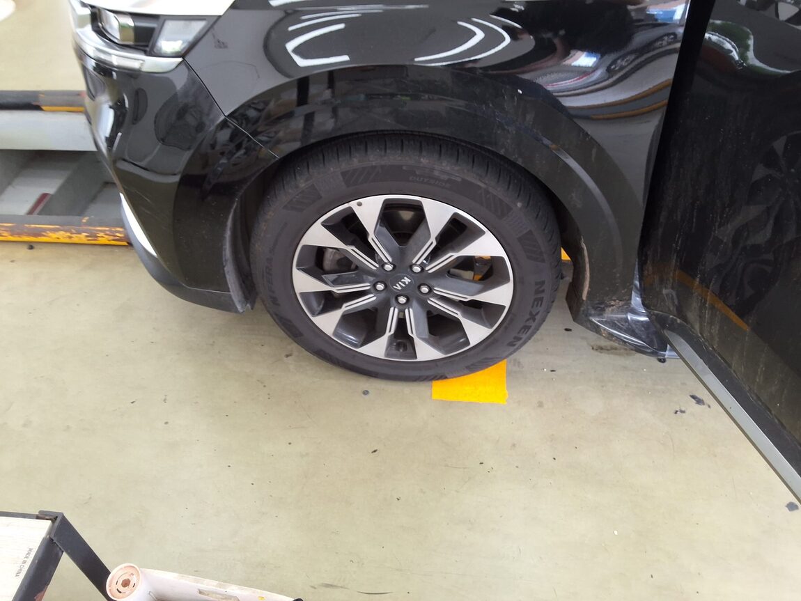 KIA NEW CARNIVAL (KA4) 9-SEATER DIESEL SIGNATURE 2021 - zdjęcie 24