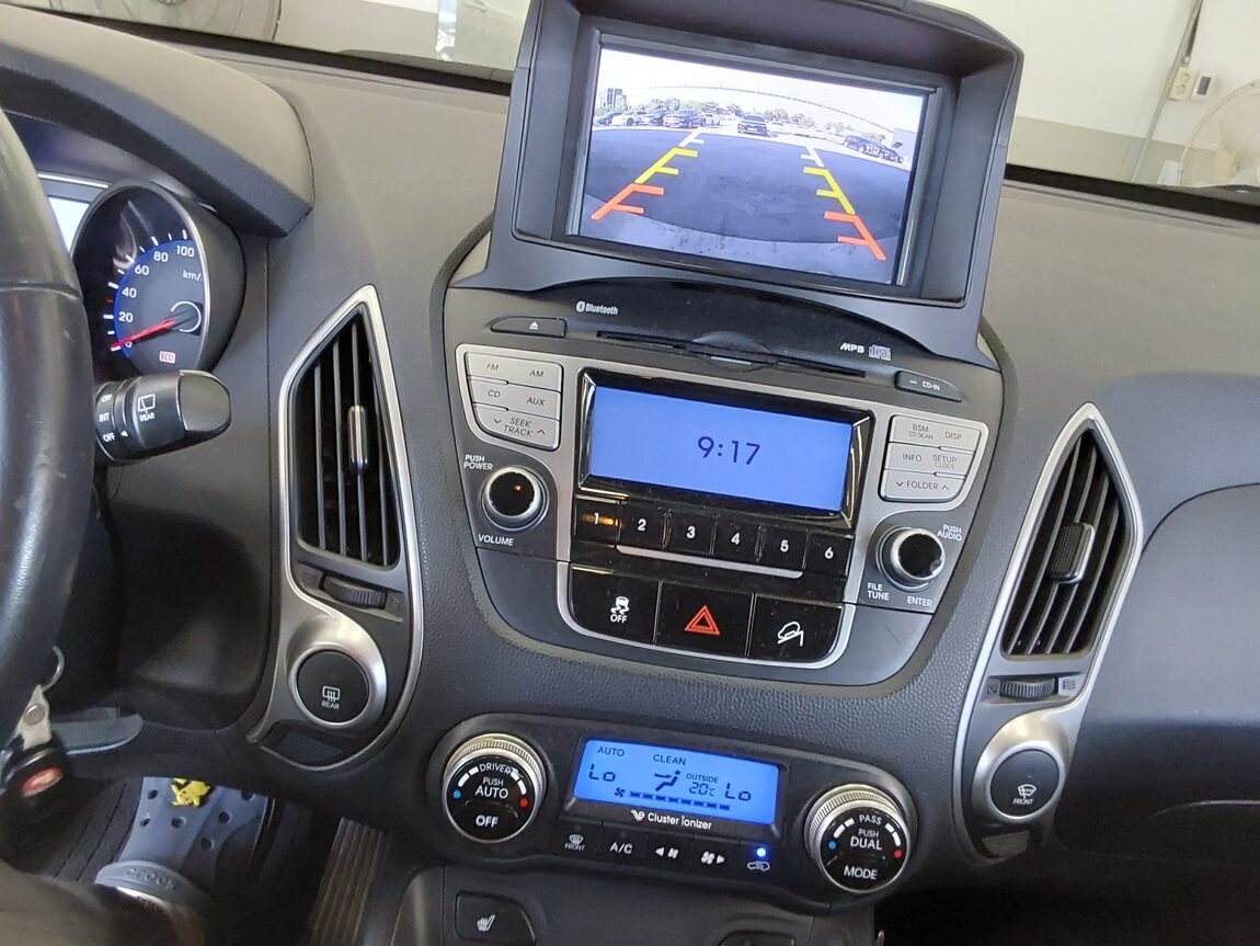 HYUNDAI TUCSON ix DIESEL R20 4WD LX20 PREMIER 2010 - zdjęcie 17