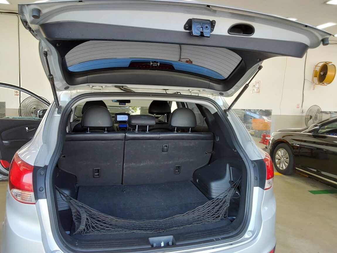 HYUNDAI TUCSON ix DIESEL R20 4WD LX20 PREMIER 2010 - zdjęcie 15
