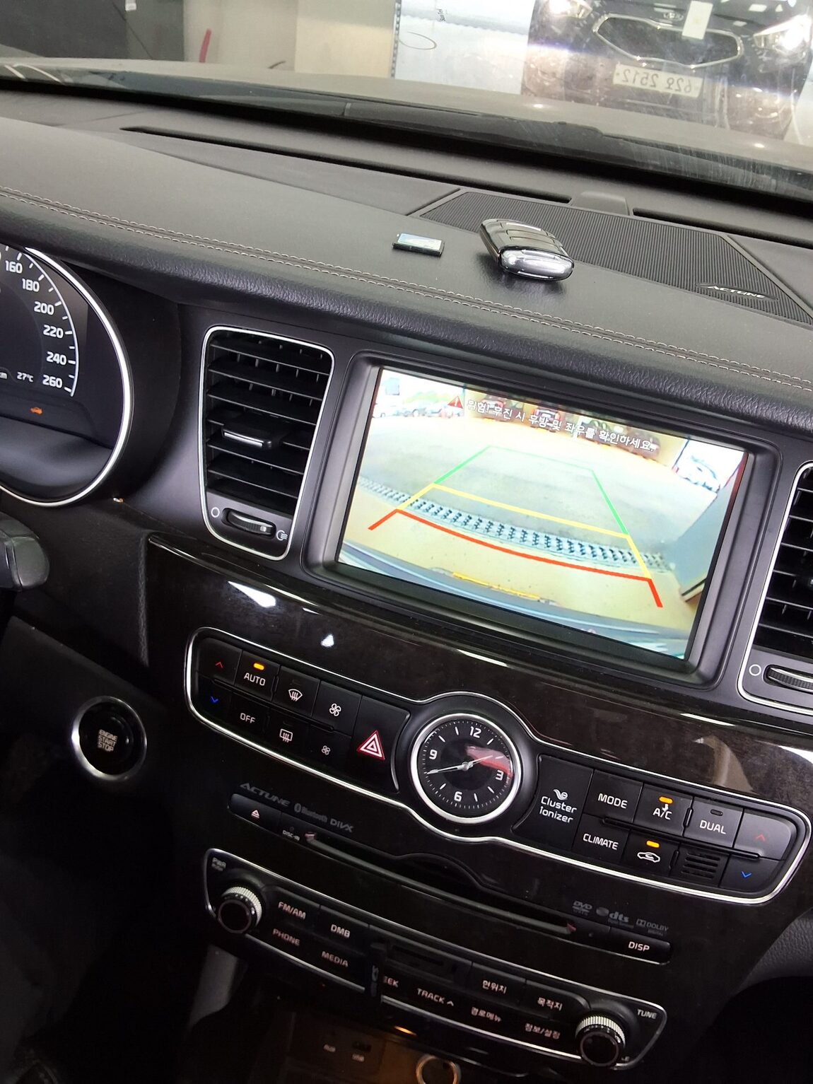 KIA THE NEW K7 2.4 GDI PRESTIGE SPECIAL 2014 - zdjęcie 17