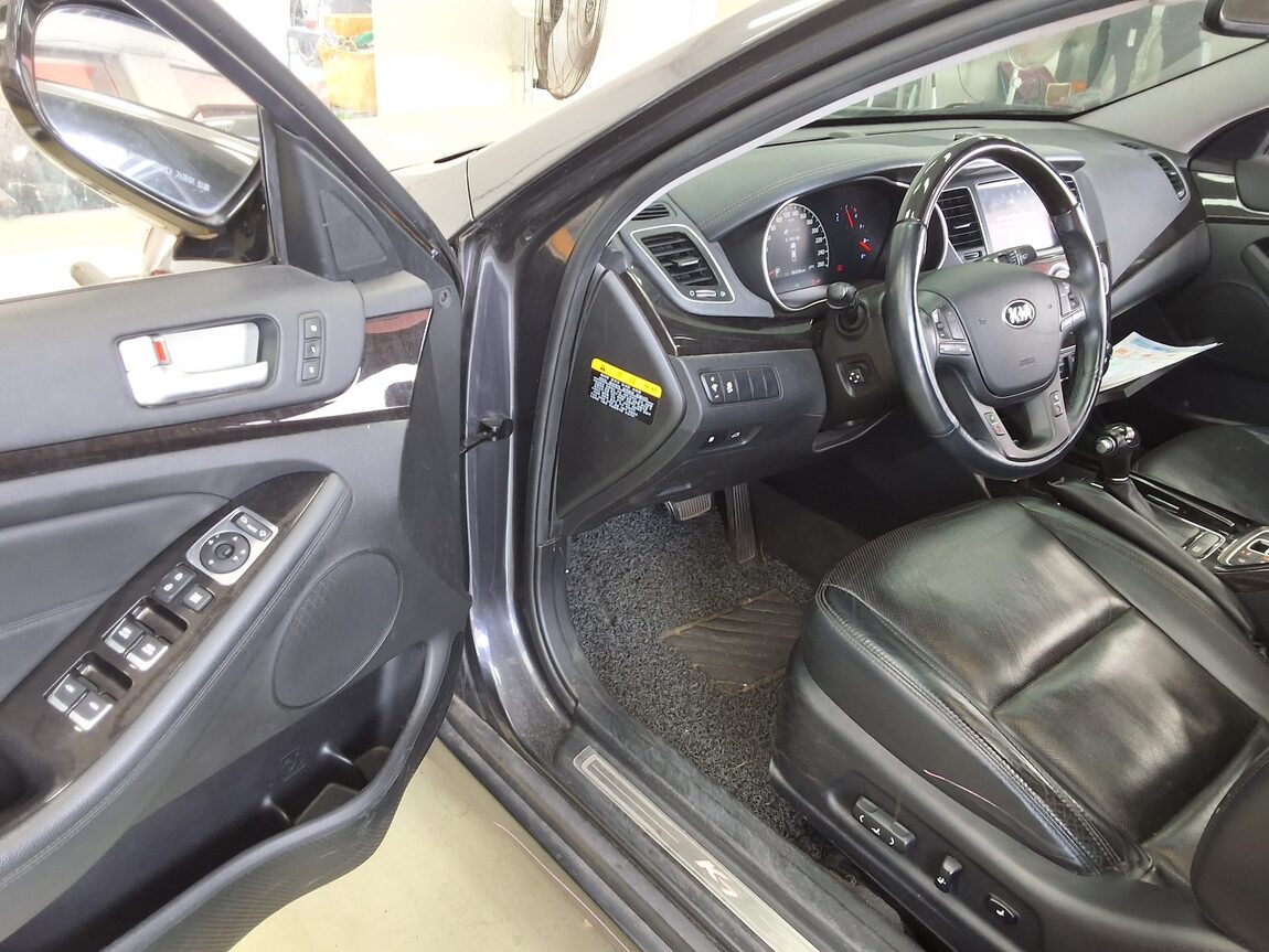 KIA THE NEW K7 2.4 GDI PRESTIGE SPECIAL 2014 - zdjęcie 10