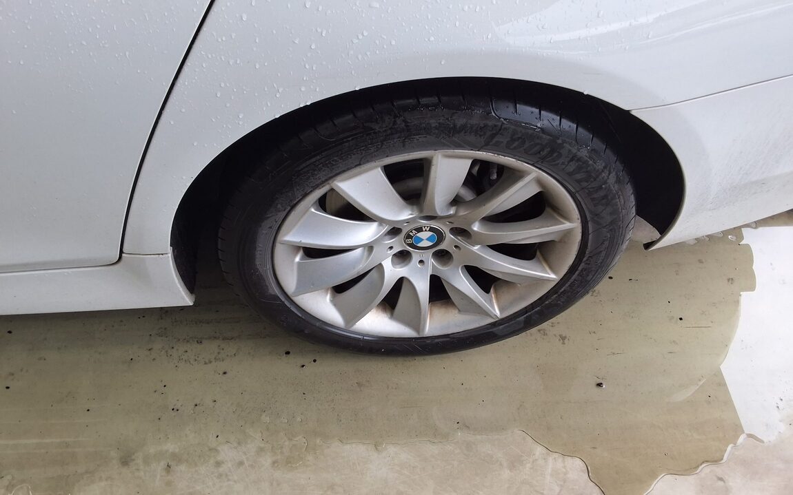 BMW 5 SERIES (6TH GEN) 528i 2012 - zdjęcie 26