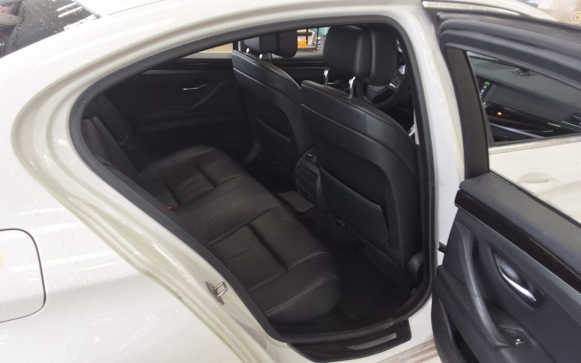 BMW 5 SERIES (6TH GEN) 528i 2012 - zdjęcie 13