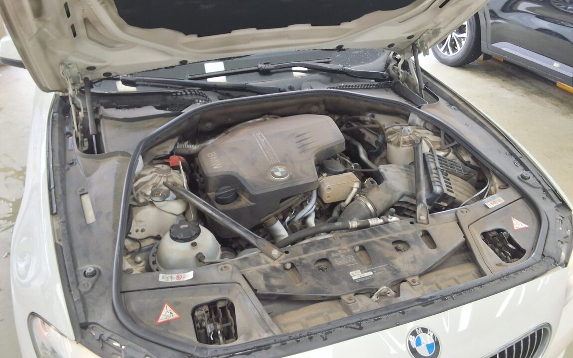 BMW 5 SERIES (6TH GEN) 528i 2012 - zdjęcie 23