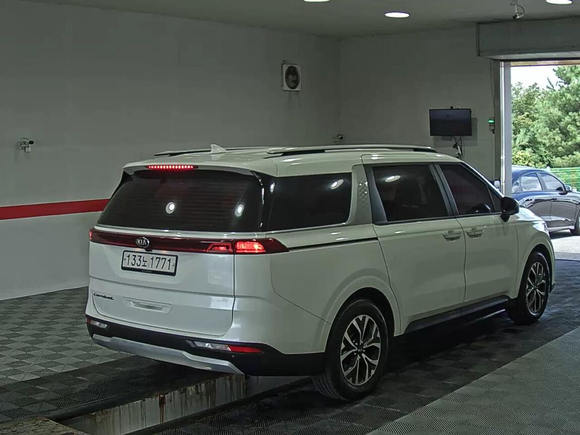 KIA NEW CARNIVAL (KA4) 9-SEATER DIESEL PRESTIGE 2021 - zdjęcie 5