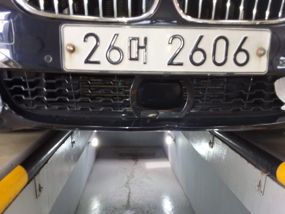 BMW 7 SERIES (6TH GEN) 740d xDRIVE M SPORT 2018 - zdjęcie 31