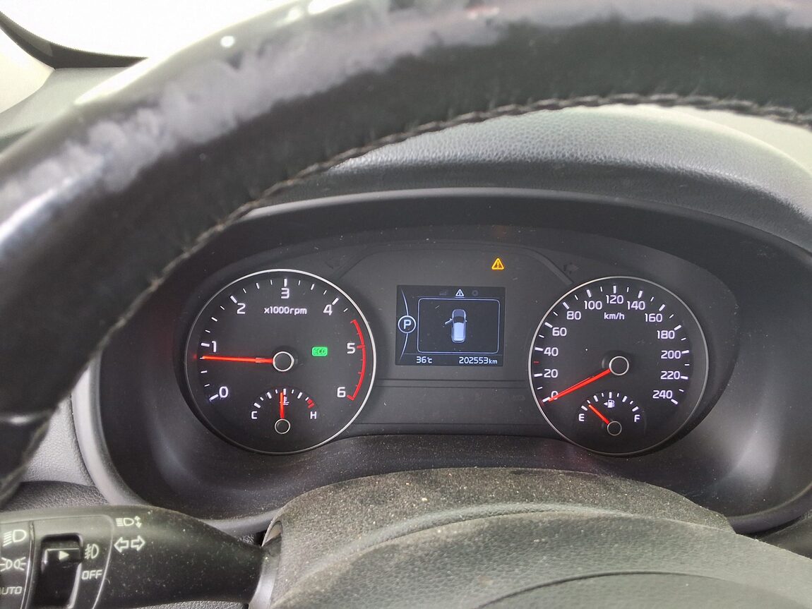 KIA NEW SPORTAGE R2.0 4WD PRESTIGE 2016 - zdjęcie 9