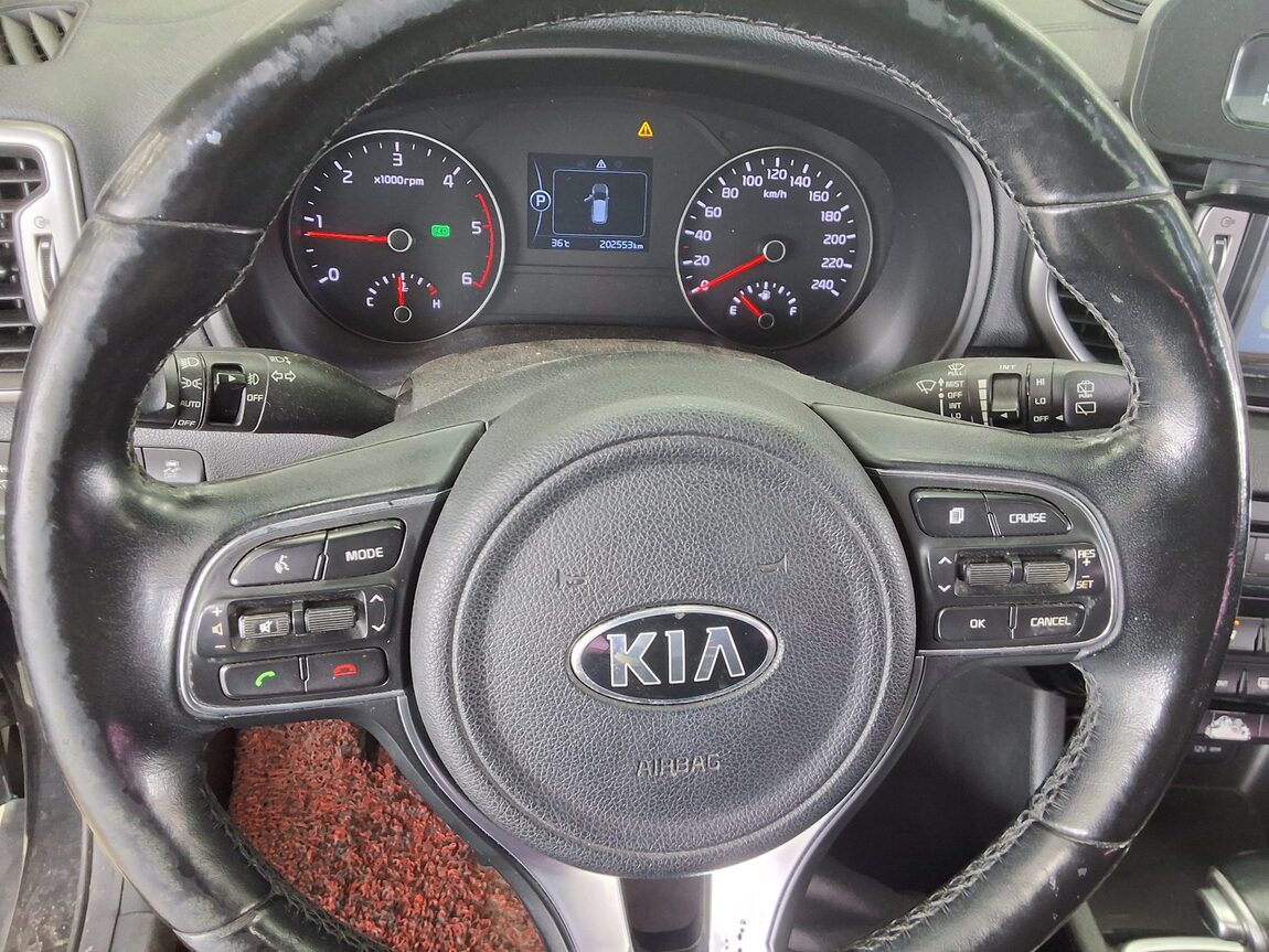 KIA NEW SPORTAGE R2.0 4WD PRESTIGE 2016 - zdjęcie 20