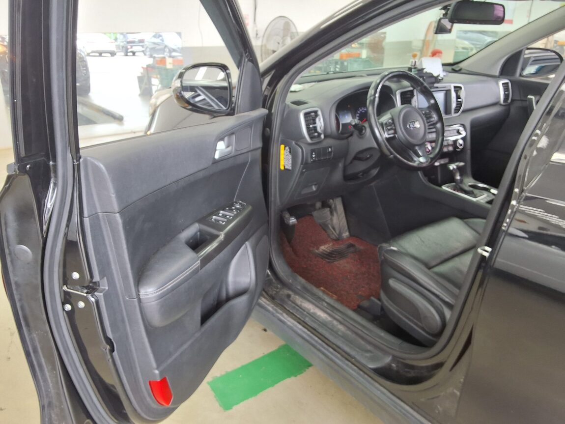 KIA NEW SPORTAGE R2.0 4WD PRESTIGE 2016 - zdjęcie 10