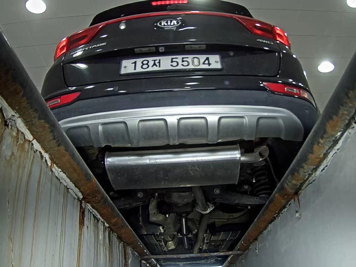 KIA NEW SPORTAGE R2.0 4WD PRESTIGE 2016 - zdjęcie 8