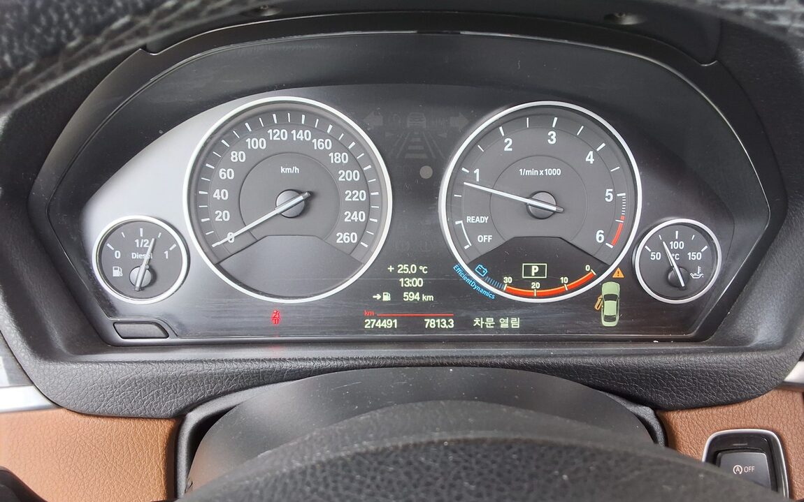 BMW 4 SERIES (1ST GEN) COUPE 420d LUXURY 2014 - zdjęcie 9