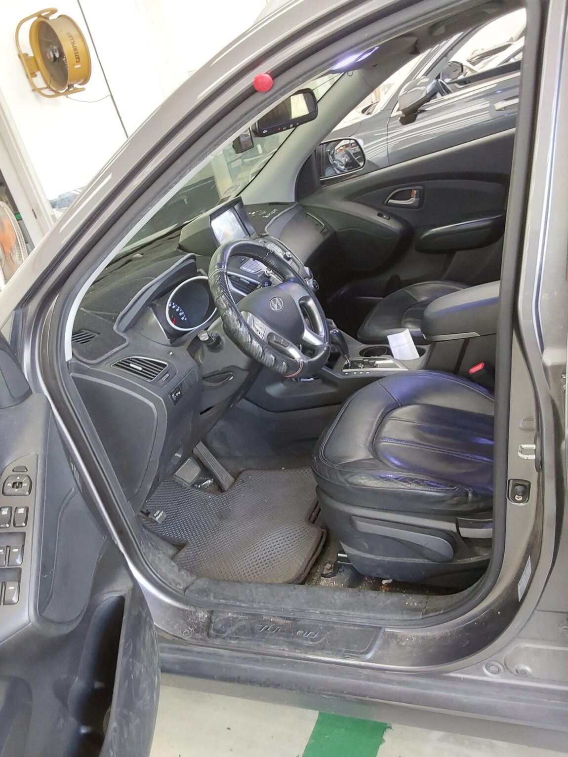 HYUNDAI TUCSON ix DIESEL R20 2WD LX20 PREMIER 2010 - zdjęcie 10
