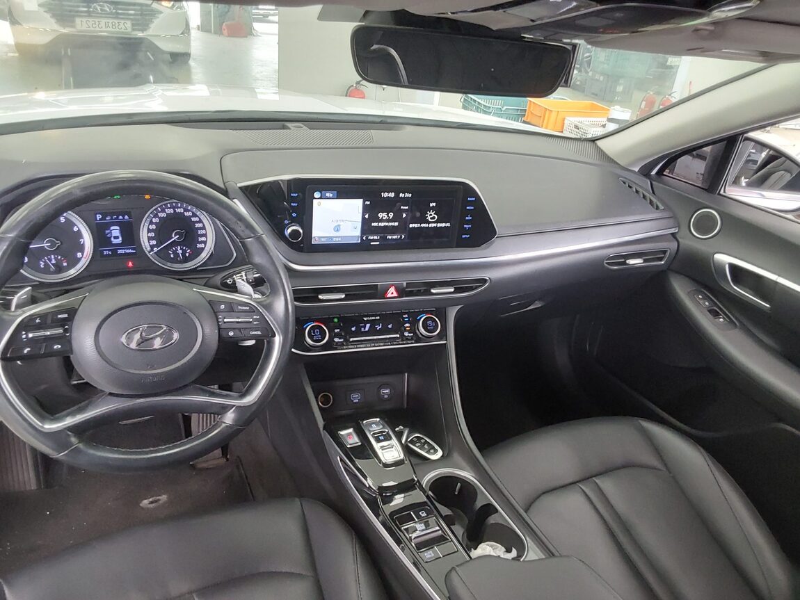 HYUNDAI SONATA (DN8) L2.0 RENTAL CAR SMART 2020 - zdjęcie 11