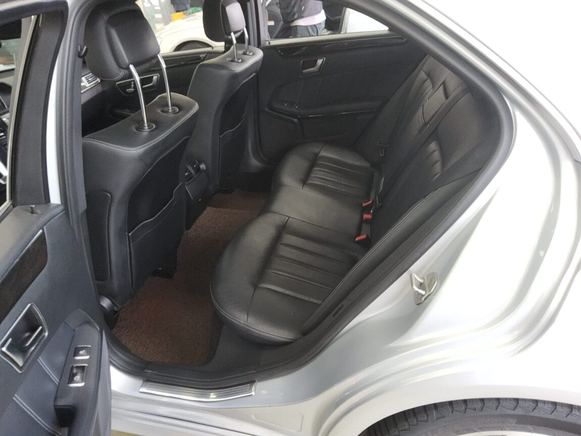 MERCEDES-BENZ E-CLASS (4TH GEN) E250 CDI 4MATIC 2014 - zdjęcie 12