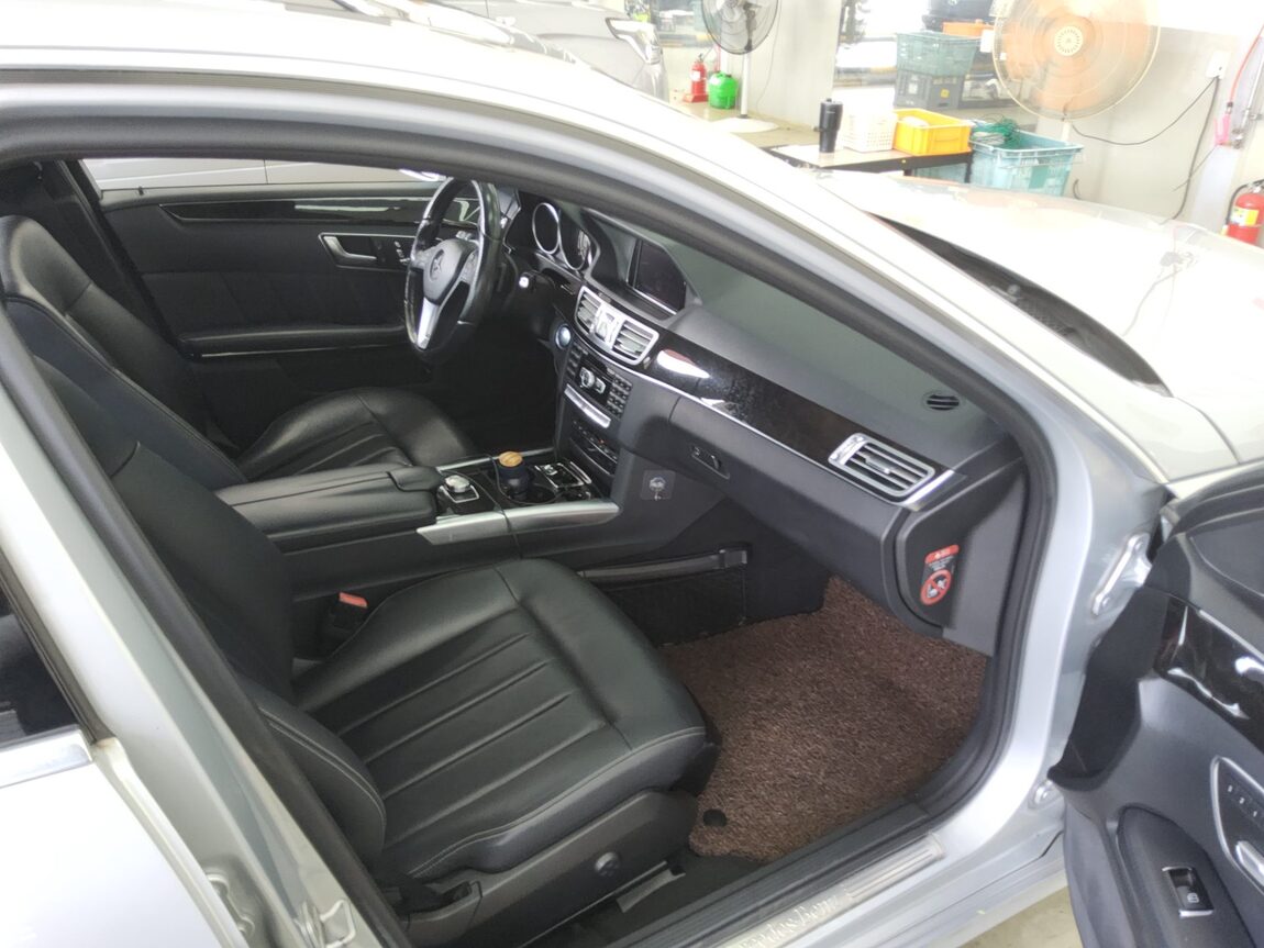 MERCEDES-BENZ E-CLASS (4TH GEN) E250 CDI 4MATIC 2014 - zdjęcie 14