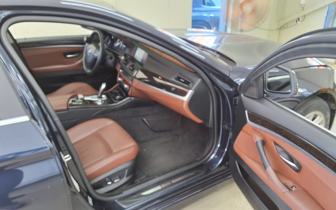 BMW 5 SERIES (6TH GEN) 520d 2013 - zdjęcie 14