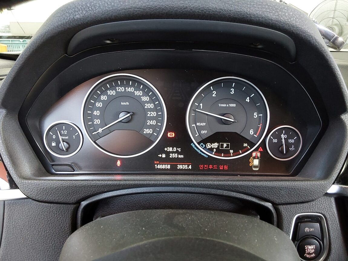 BMW 3 SERIES (6TH GEN) 320d 2017 - zdjęcie 9