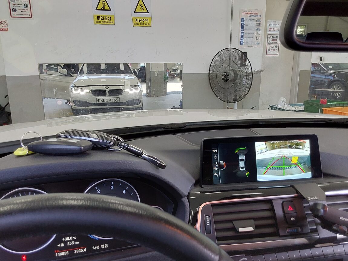 BMW 3 SERIES (6TH GEN) 320d 2017 - zdjęcie 17