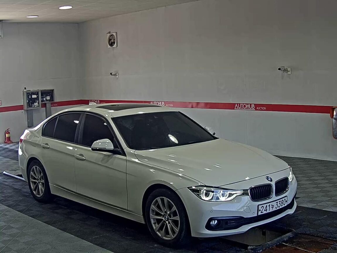 BMW 3 SERIES (6TH GEN) 320d 2017 - zdjęcie 3
