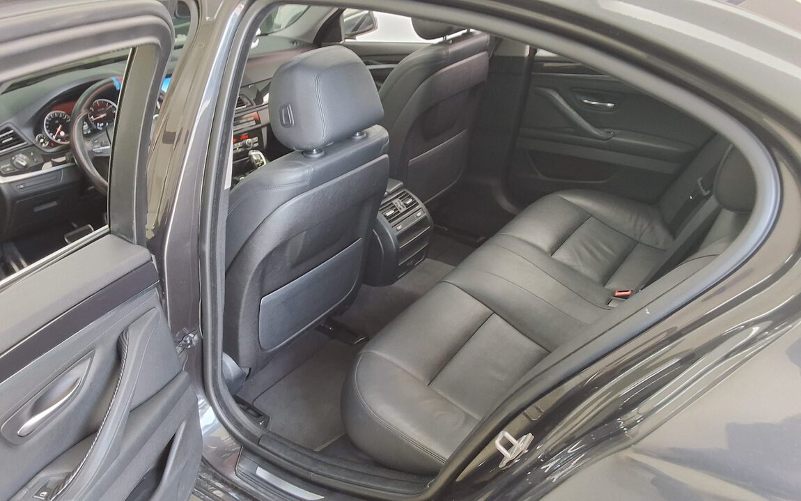BMW 5 SERIES (6TH GEN) 520d 2015 - zdjęcie 12