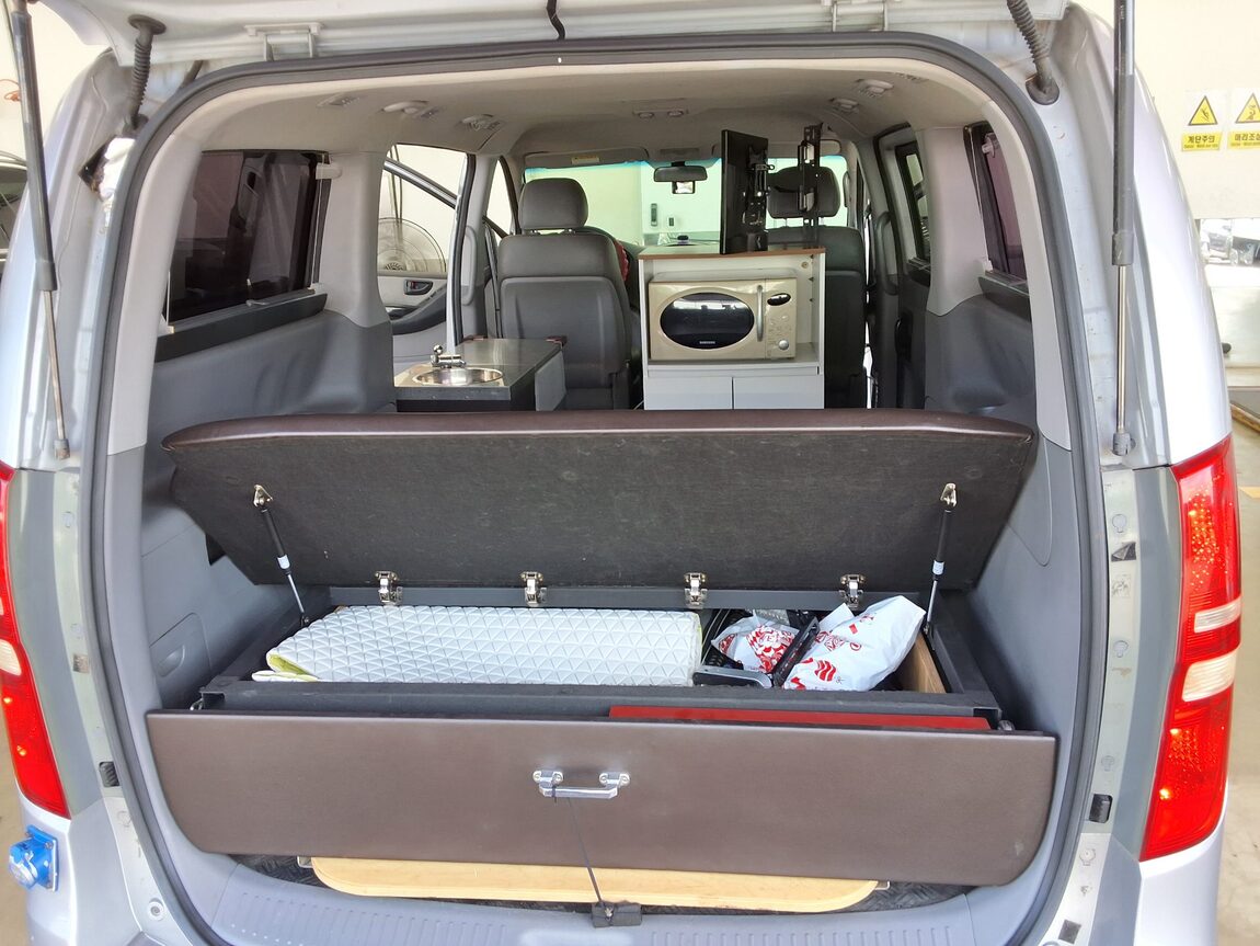 HYUNDAI GRAND STAREX 12-SEATER DIESEL CVX VALUE 2011 - zdjęcie 32