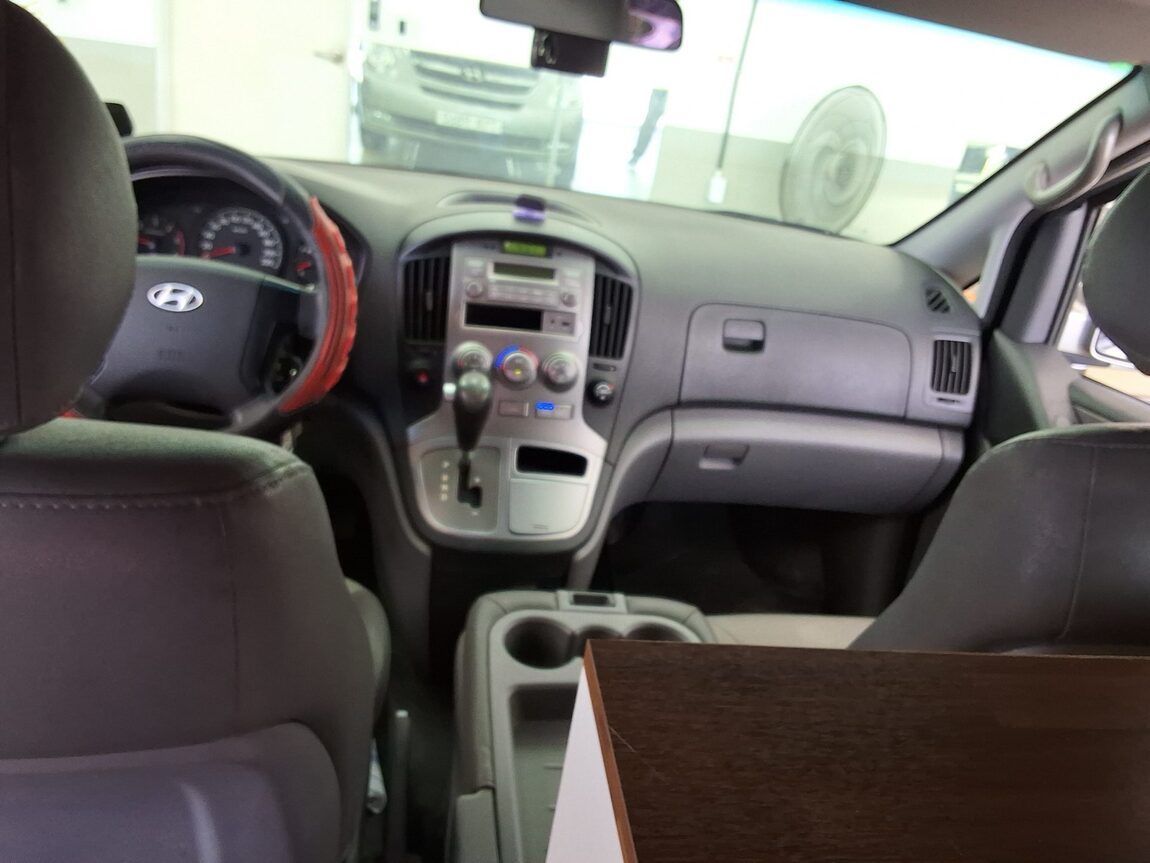 HYUNDAI GRAND STAREX 12-SEATER DIESEL CVX VALUE 2011 - zdjęcie 11