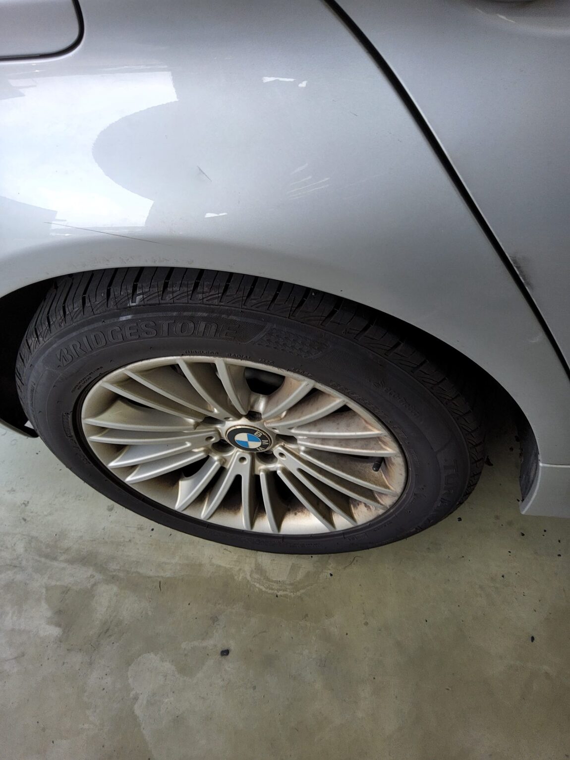 BMW 5 SERIES (6TH GEN) 520d xDRIVE 2014 - zdjęcie 23