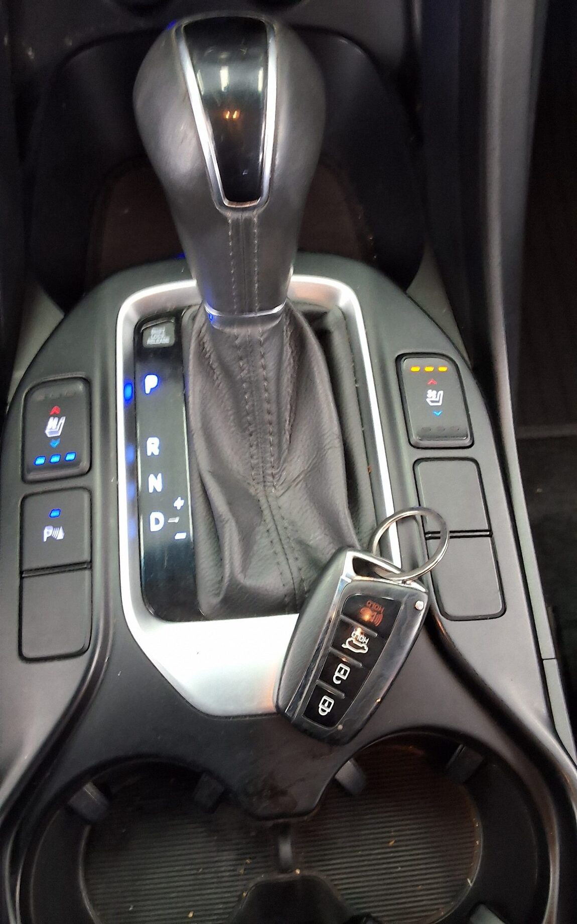 HYUNDAI SANTA FE THE PRIME DIESEL R2.0 2WD PREMIUM 2018 - zdjęcie 20