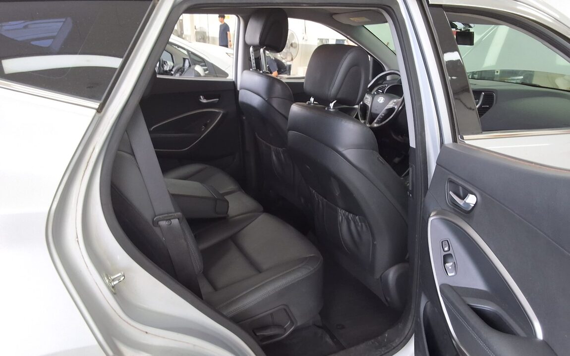 HYUNDAI SANTA FE THE PRIME DIESEL R2.0 2WD PREMIUM 2018 - zdjęcie 13