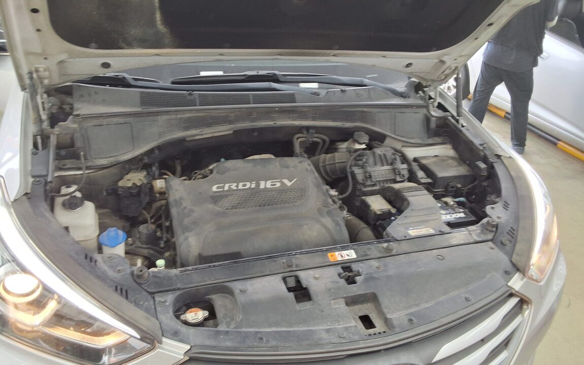 HYUNDAI SANTA FE THE PRIME DIESEL R2.0 2WD PREMIUM 2018 - zdjęcie 21