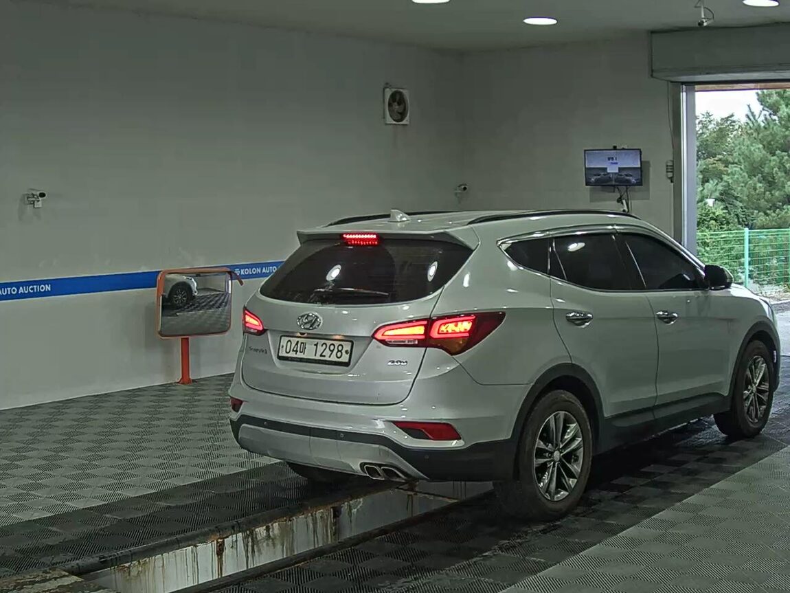 HYUNDAI SANTA FE THE PRIME DIESEL R2.0 2WD PREMIUM 2018 - zdjęcie 5