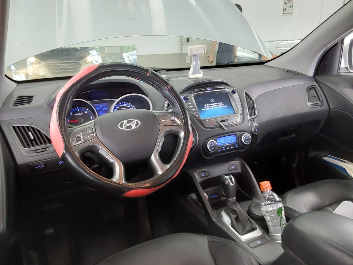 HYUNDAI NEW TUCSON ix DIESEL R2.0 2WD SMART SPECIAL 2014 - zdjęcie 11