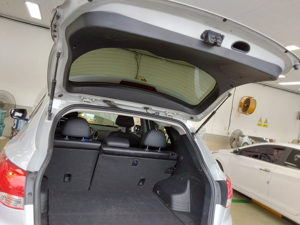 HYUNDAI NEW TUCSON ix DIESEL R2.0 2WD SMART SPECIAL 2014 - zdjęcie 15
