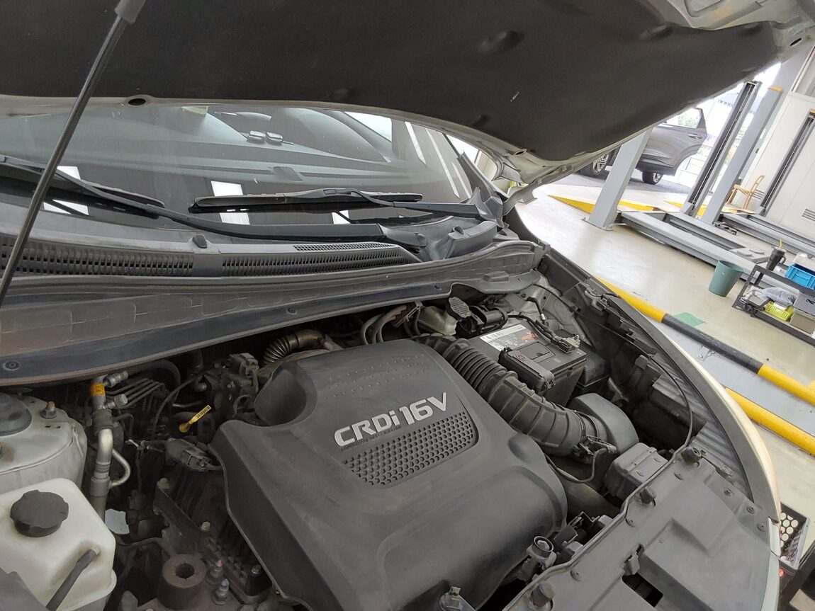 HYUNDAI NEW TUCSON ix DIESEL R2.0 2WD SMART SPECIAL 2014 - zdjęcie 18