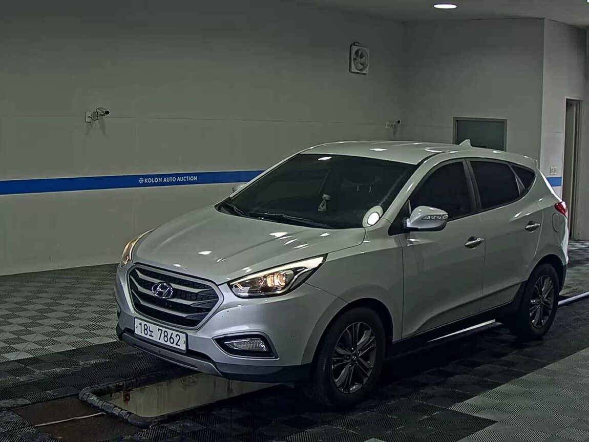 HYUNDAI NEW TUCSON ix DIESEL R2.0 2WD SMART SPECIAL 2014 - zdjęcie 2