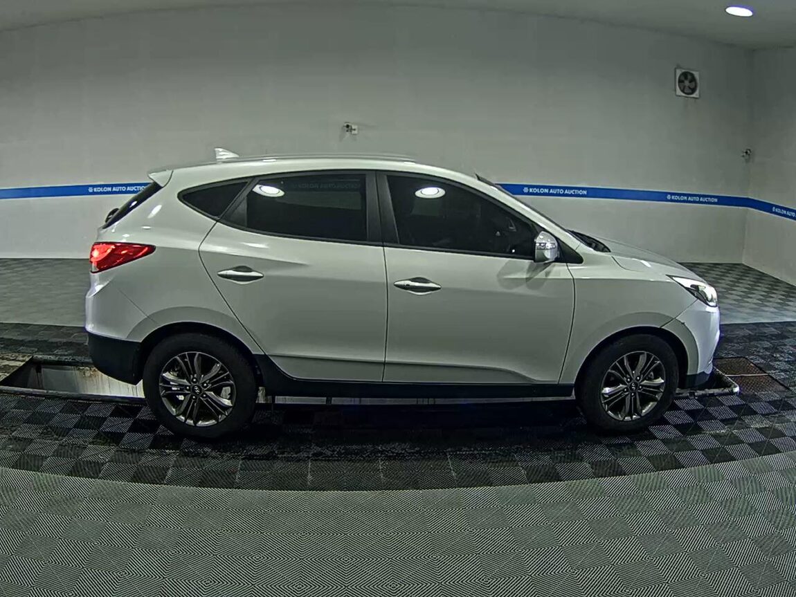HYUNDAI NEW TUCSON ix DIESEL R2.0 2WD SMART SPECIAL 2014 - zdjęcie 4