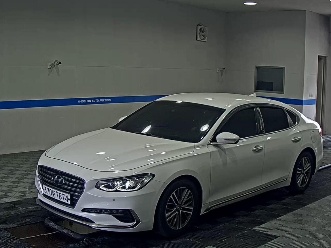 HYUNDAI GRANDEUR IG 2.4 GDi PREMIUM 2019 - zdjęcie 2