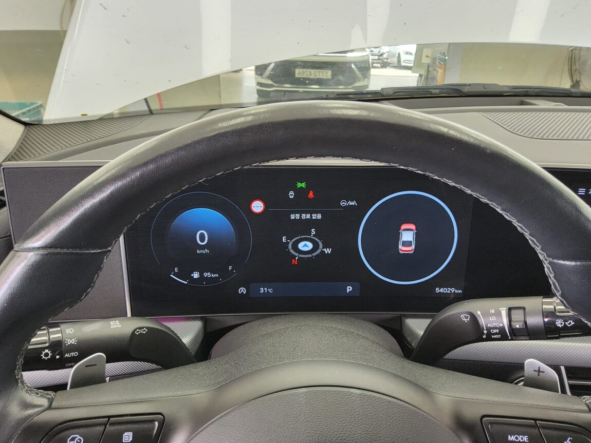 HYUNDAI SONATA THE EDGE GASOLINE 2.0 PREMIUM 2024 - zdjęcie 9