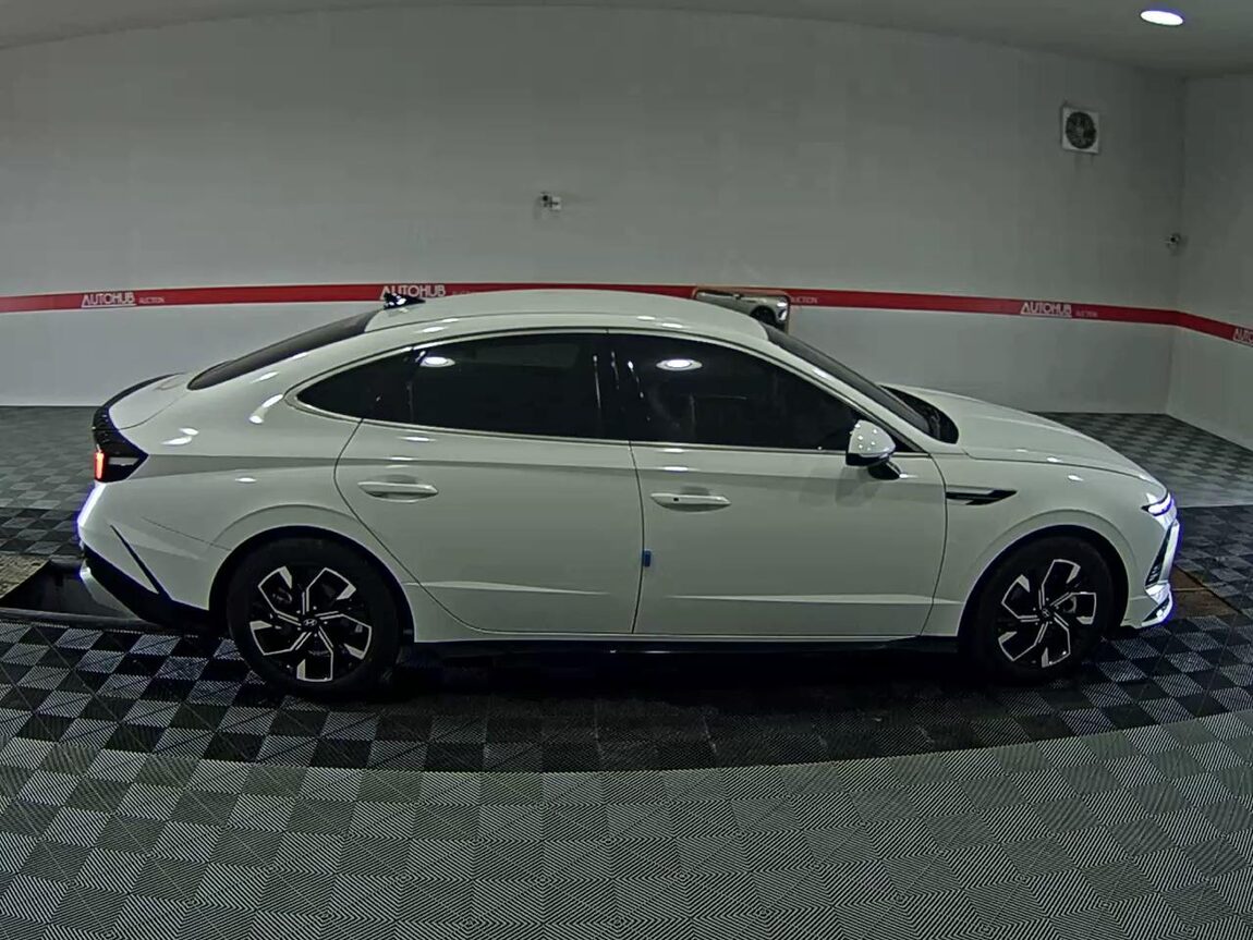 HYUNDAI SONATA THE EDGE GASOLINE 2.0 PREMIUM 2024 - zdjęcie 4