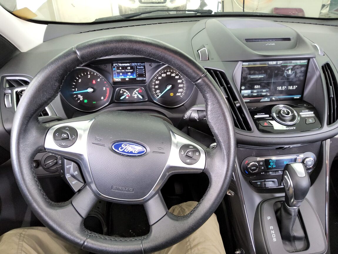 FORD KUGA 2.0 DIESEL TREND 2016 - zdjęcie 17