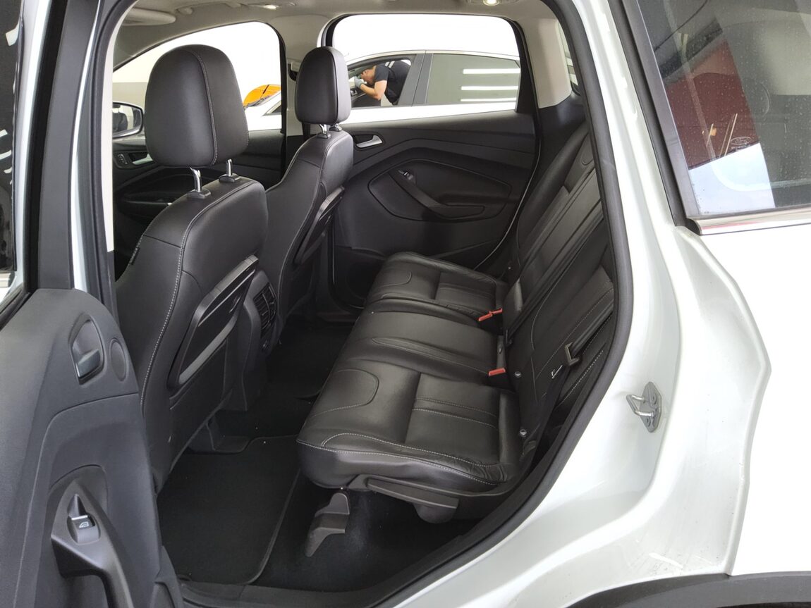 FORD KUGA 2.0 DIESEL TREND 2016 - zdjęcie 12