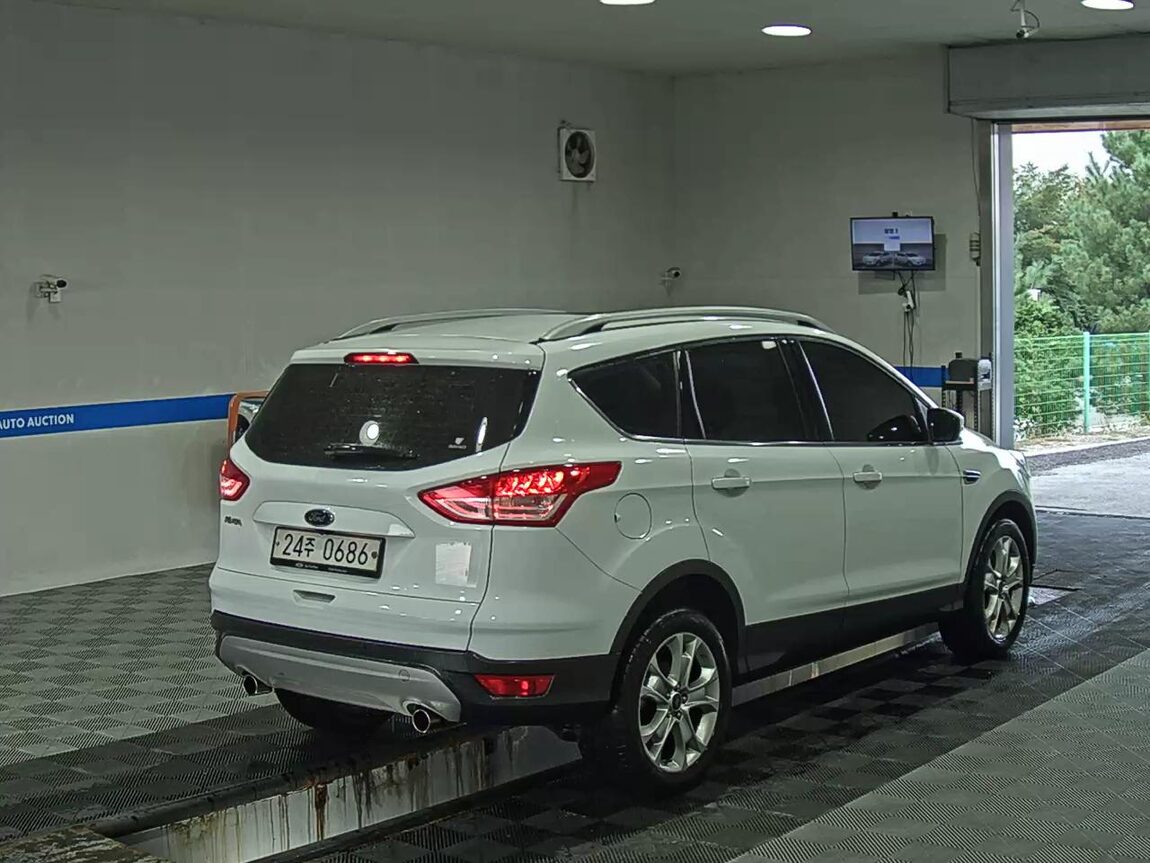 FORD KUGA 2.0 DIESEL TREND 2016 - zdjęcie 5
