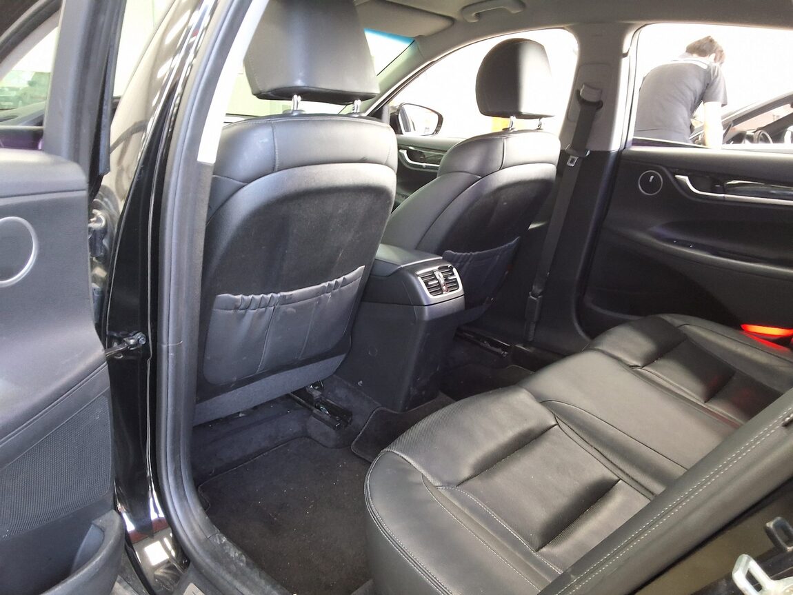 HYUNDAI GRANDEUR IG 3.0 LPi RENTAL CAR MODERN 2018 - zdjęcie 12
